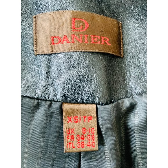 Danier Black Leather Jacket- Bomber - Picture 8 of 10